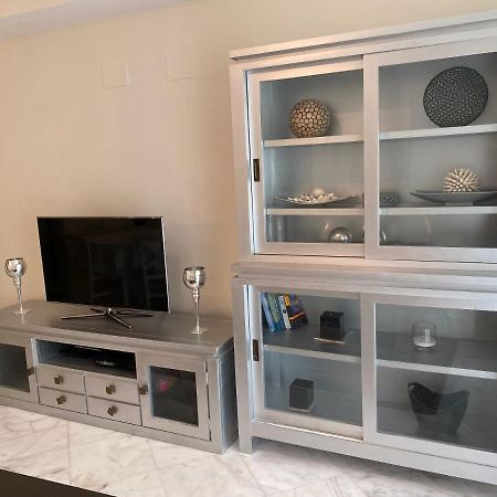 Elegant 2-Bedroom Apartment In Benidorm With Private Pool And Scenic Garden Views La Cala de Finestra Extérieur photo