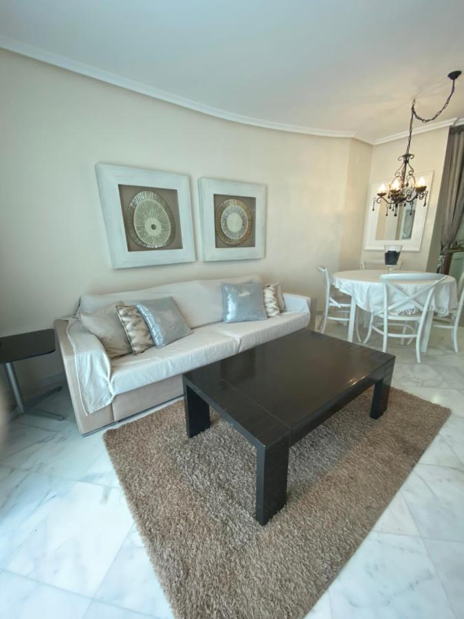 Elegant 2-Bedroom Apartment In Benidorm With Private Pool And Scenic Garden Views La Cala de Finestra Extérieur photo