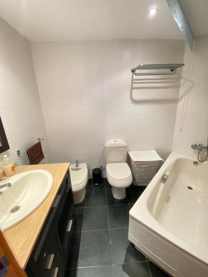 Elegant 2-Bedroom Apartment In Benidorm With Private Pool And Scenic Garden Views La Cala de Finestra Extérieur photo
