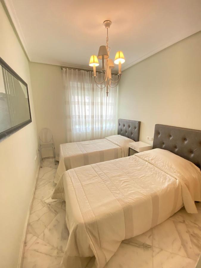Elegant 2-Bedroom Apartment In Benidorm With Private Pool And Scenic Garden Views La Cala de Finestra Extérieur photo