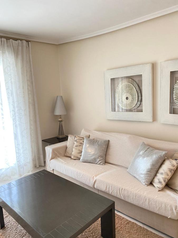 Elegant 2-Bedroom Apartment In Benidorm With Private Pool And Scenic Garden Views La Cala de Finestra Extérieur photo